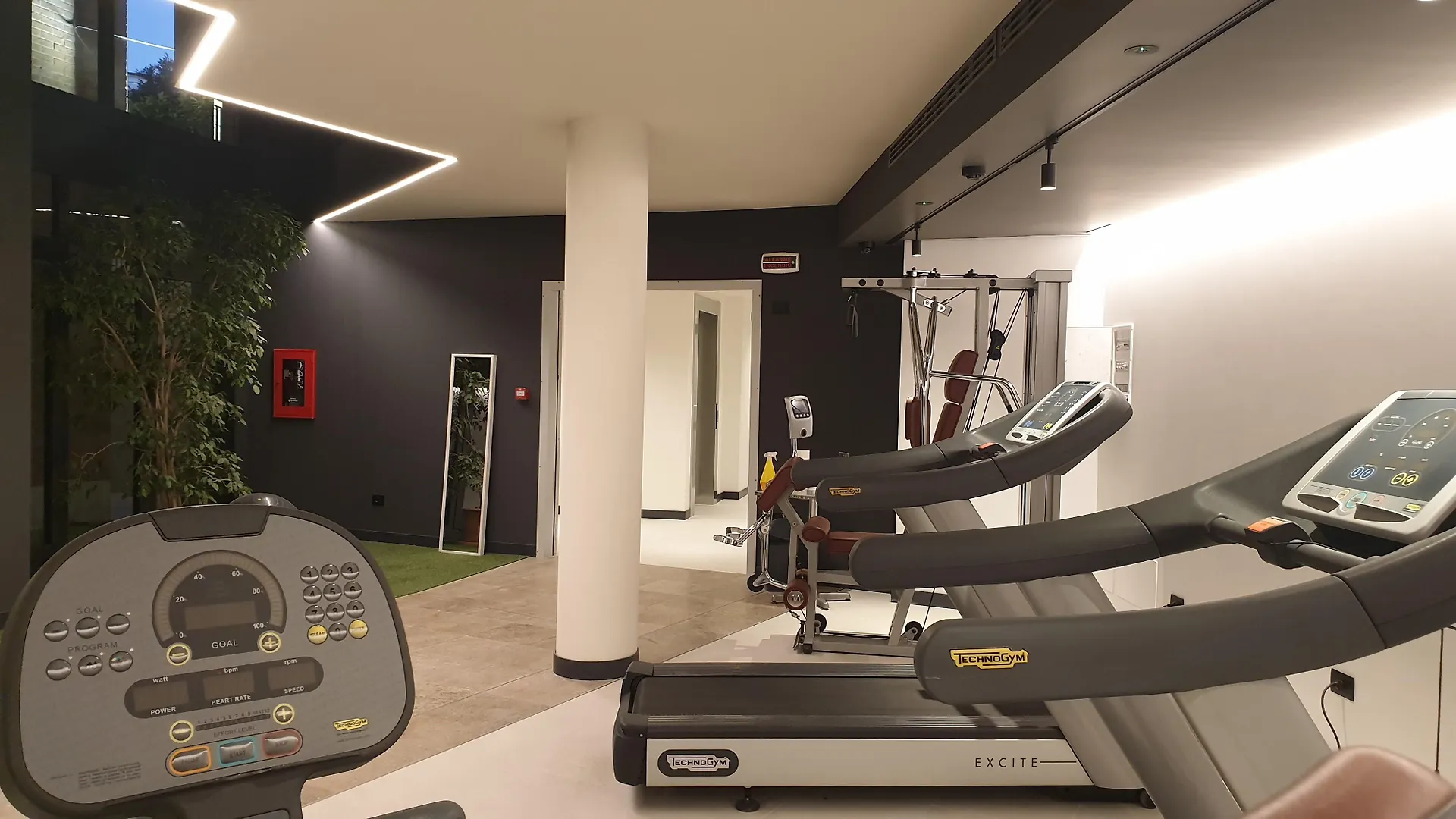 **** Apartahotel Elite Hotel Residence Mestre Italia