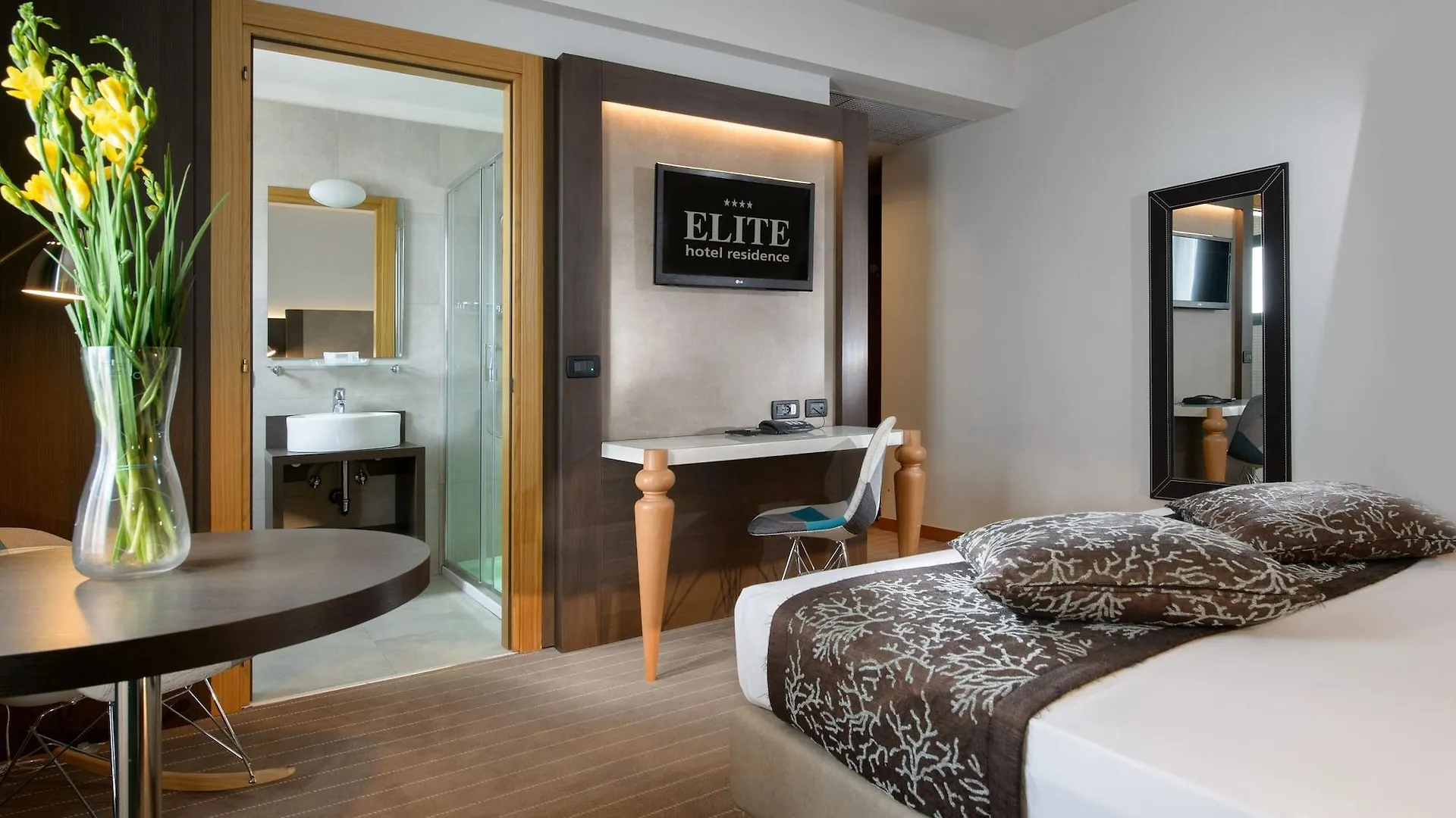 Elite Hotel Residence Mestre 4*,  Italia